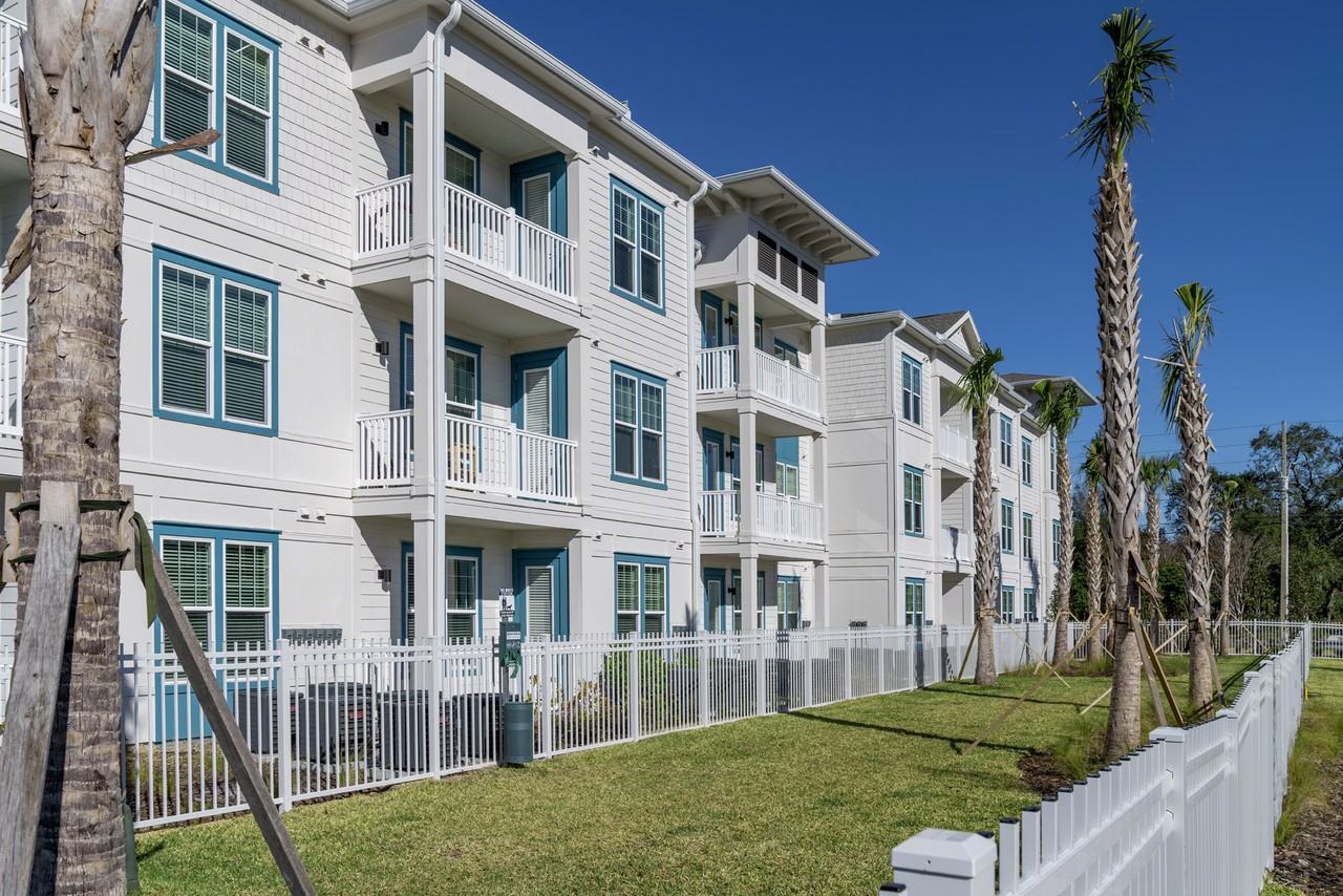 z_The Rosery - Photo 2 of 50