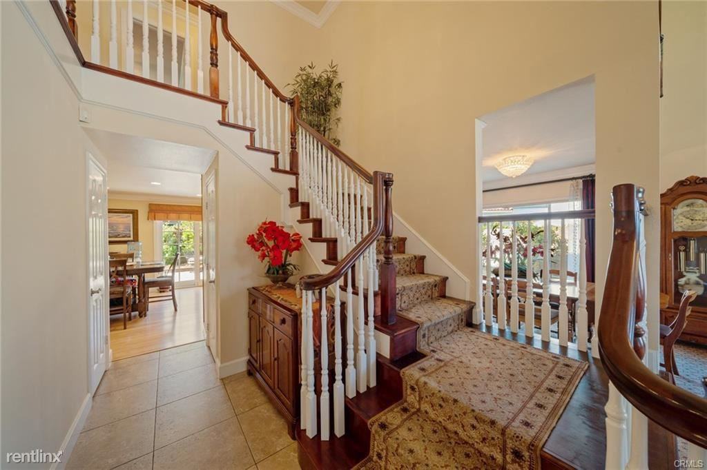 13710 Bannon Dr - Photo 3 of 10