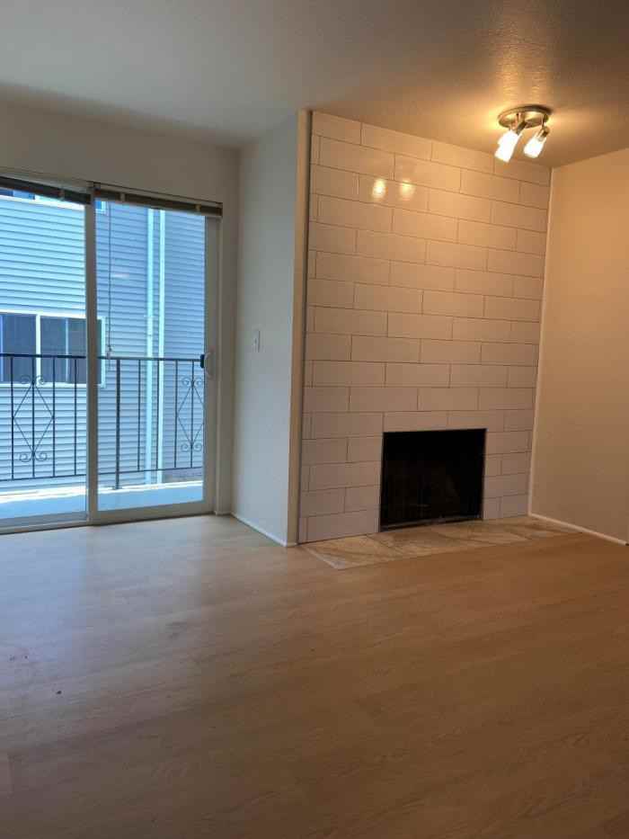 1545 Nw 52nd St - Photo 2 of 11