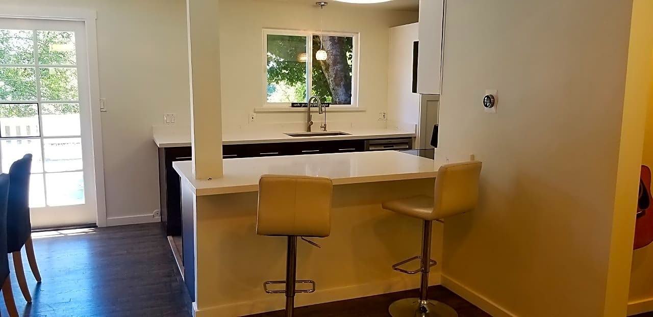 16605 Ne 87th St - Photo 2 of 17