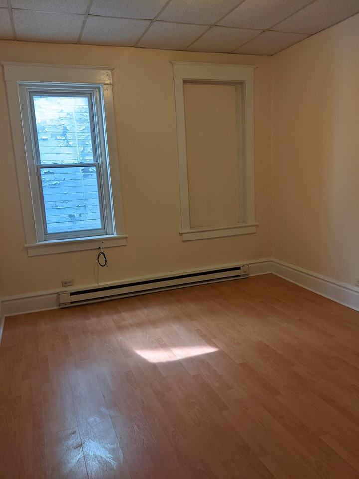 211 E Presqueisle St #1 - Photo 3 of 7