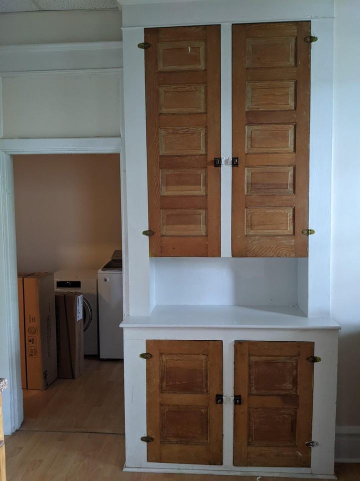 211 E Presqueisle St #1 - Photo 5 of 7
