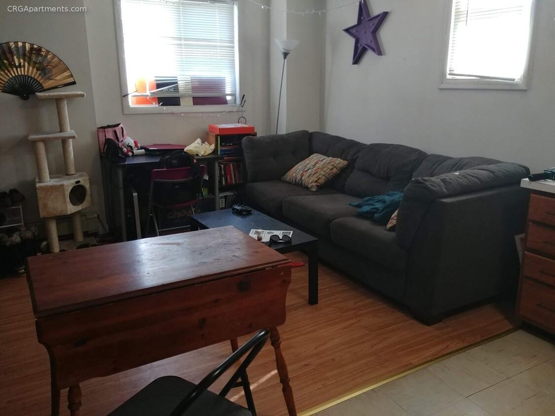 Somerville Ave - Photo 2 of 5