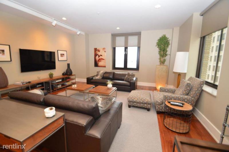 60 Monroe Center St Nw #6B - Photo 3 of 38