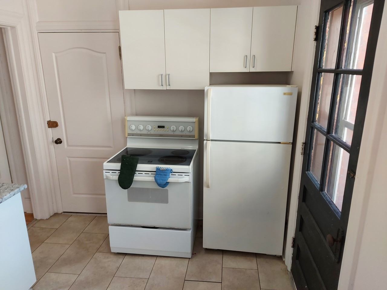 255 Daly Avenue #8 - Photo 5 of 17