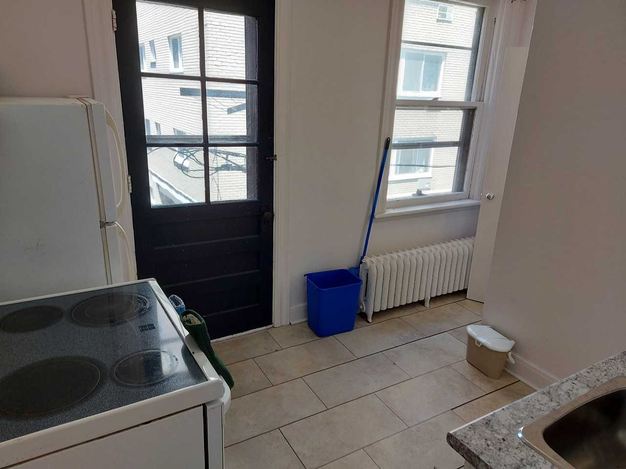 255 Daly Avenue #8 - Photo 6 of 17