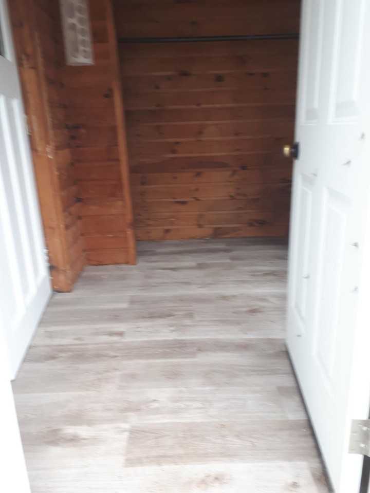 550 Lakeshore Drive 7 - Photo 3 of 6