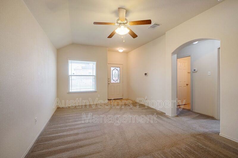 100 Azurite Dr - Photo 5 of 22