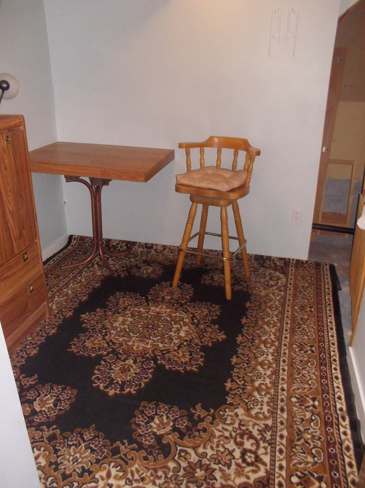 5268 Marlborough Drive Northeast - Photo 3 of 13