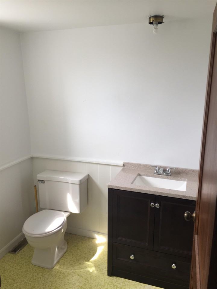 1606 W Broadway St #1606 - Photo 7 of 14