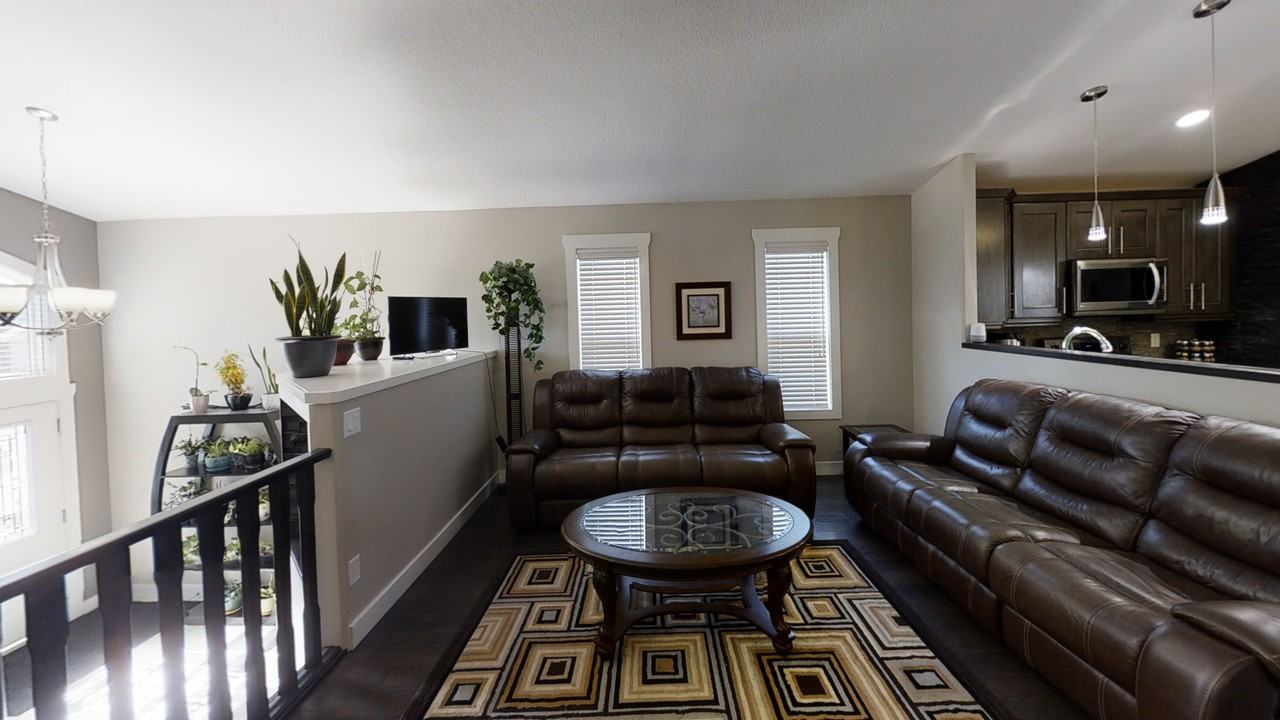 6910 115A Street - Photo 3 of 18