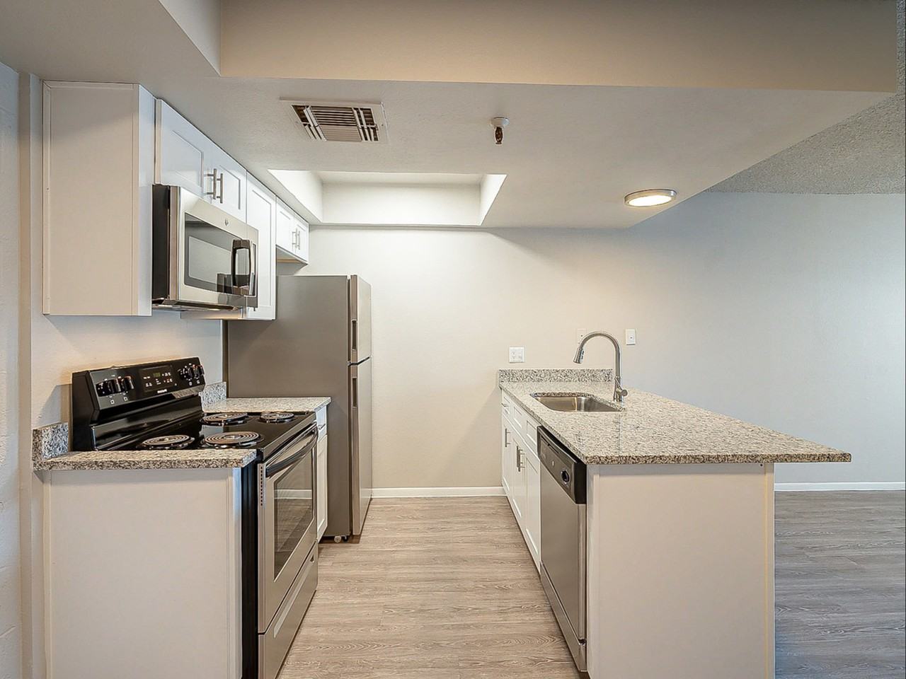 Avenel On 16th Apartments For Rent 3815 N 16th St Phoenix Az 85016 With 2 Floorplans Zumper