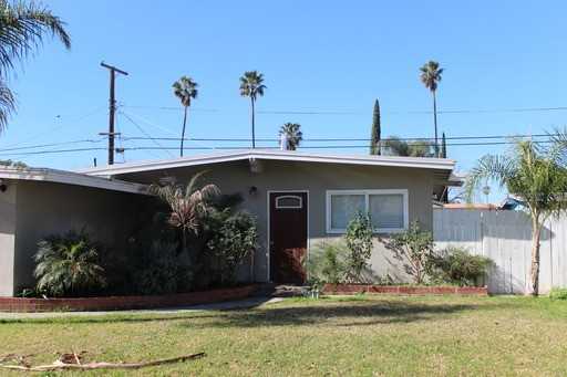 6677 Clifford St - Photo 2 of 10