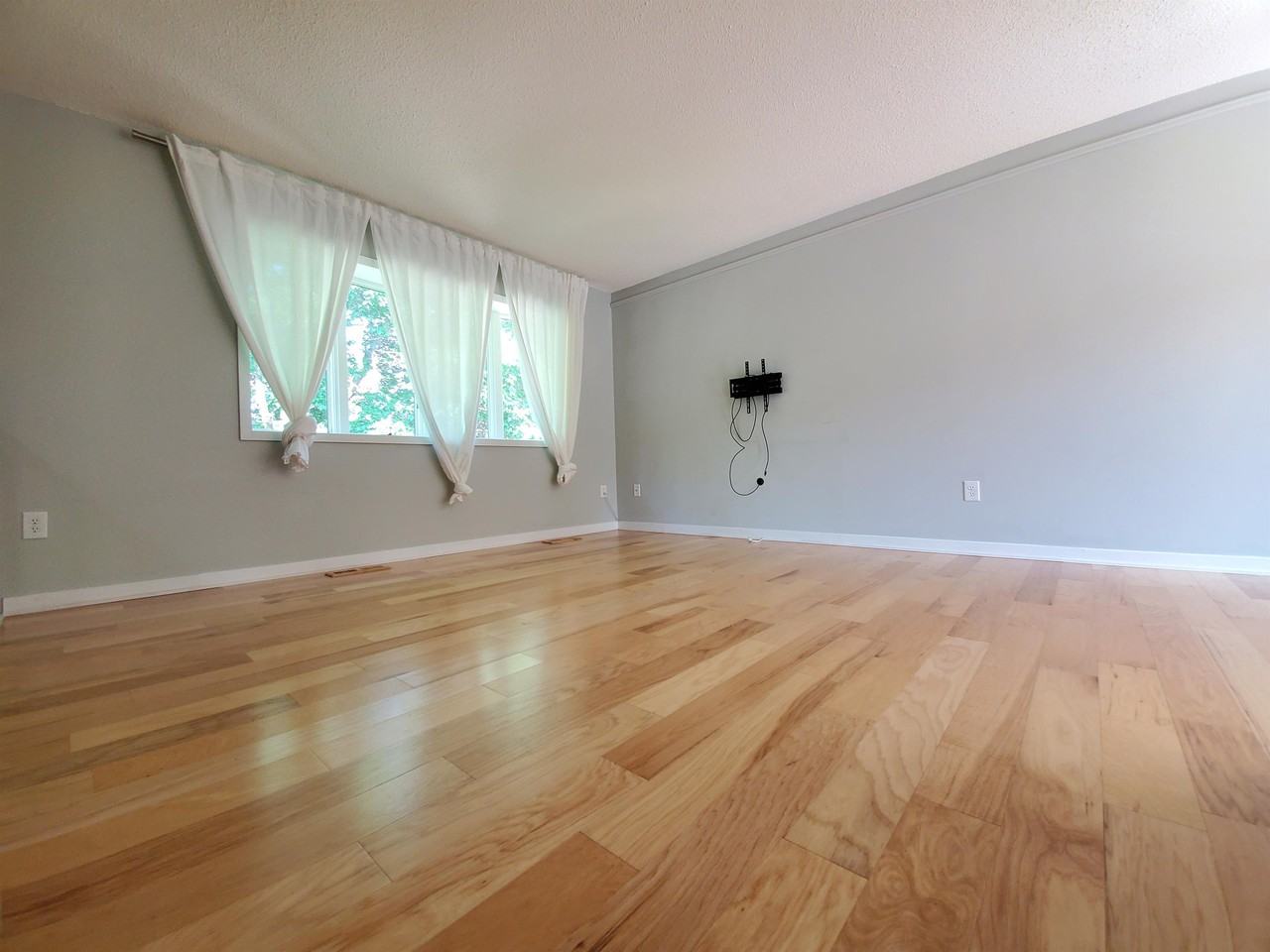 4710 Harvest Ct Nw #1 - Photo 3 of 27