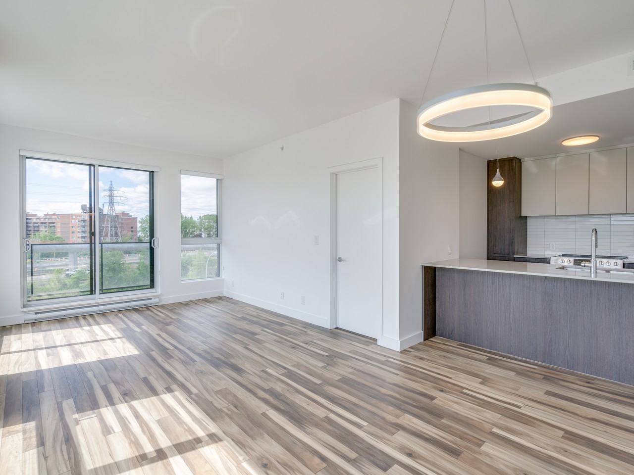 8 Avenue Donegani #512 - Photo 2 of 27