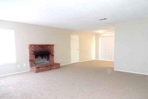 15040 E Avenue L - Photo 2 of 10