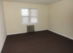 3945 Claridge St #2 - Photo 3 of 8