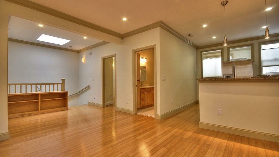 240 Linden St - Photo 2 of 17
