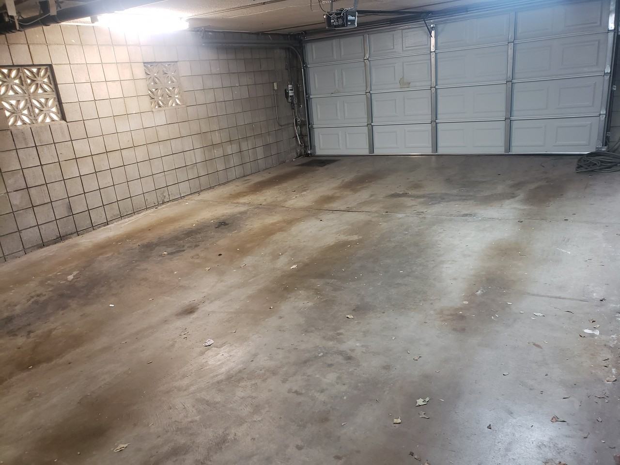 150 Clark - Photo 3 of 3