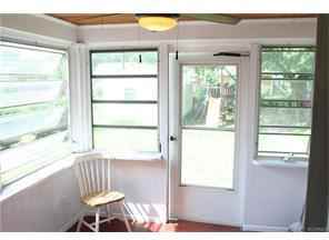 3921 Floyd Ave - Photo 3 of 11