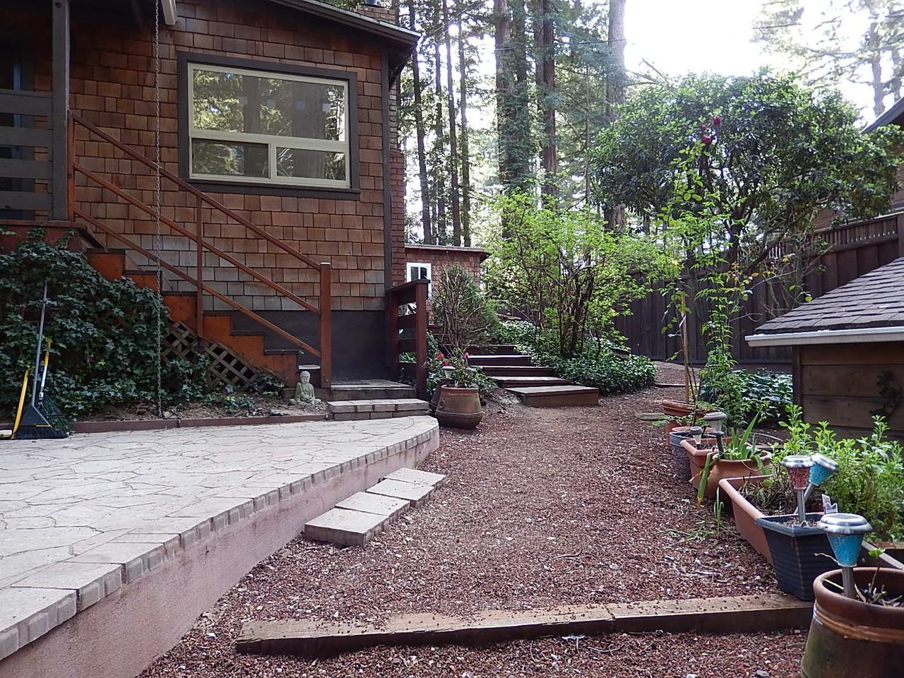 111 Huckleberry Trail - Photo 3 of 18