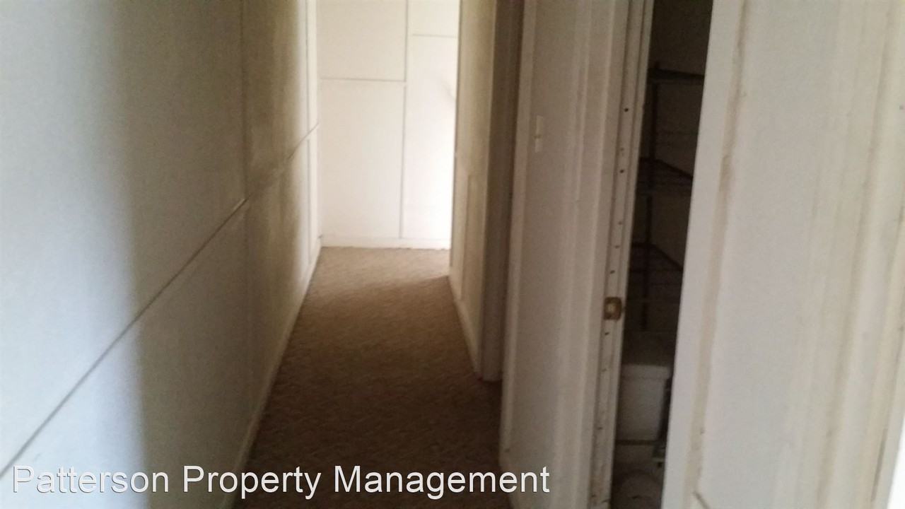 112 The Square - Photo 3 of 7