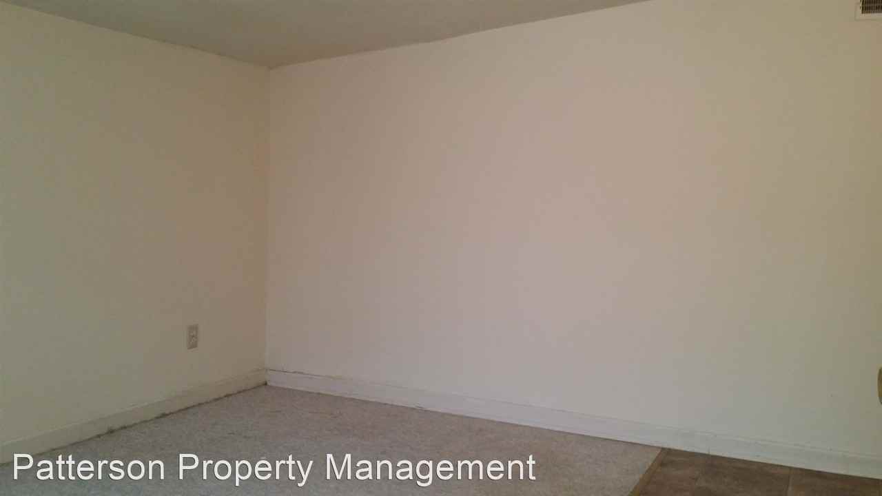 114 The Square - Photo 2 of 9