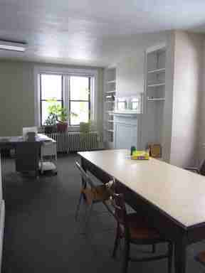 121 Edgewood Ave - Photo 3 of 6