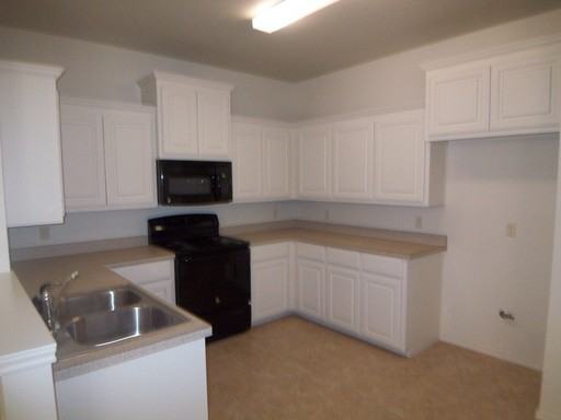 79423 Avenue W #A - Photo 3 of 12