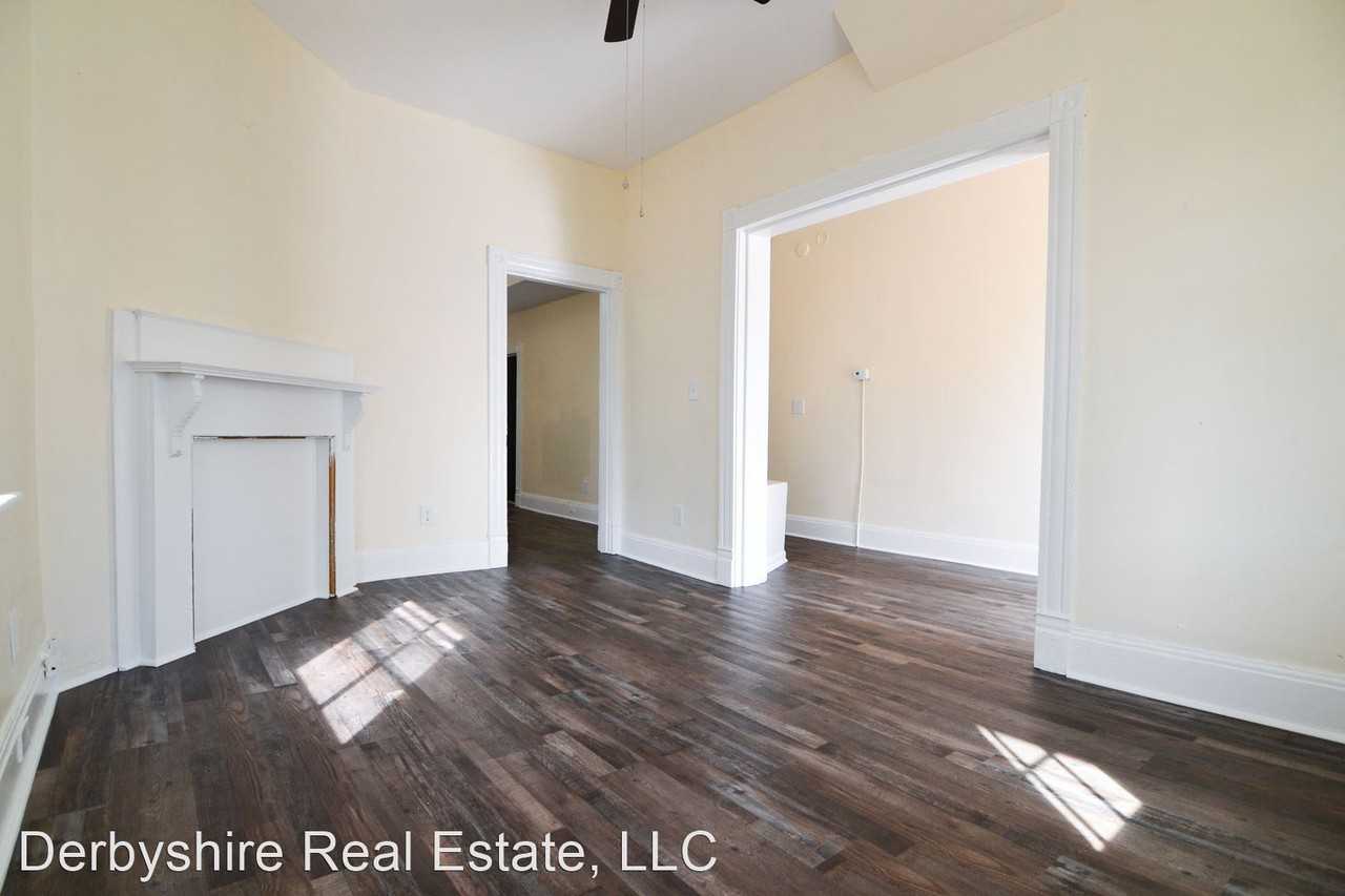 513 Victoria Ave - Photo 3 of 13