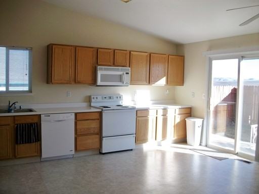 6938 Chorale Ct - Photo 3 of 13