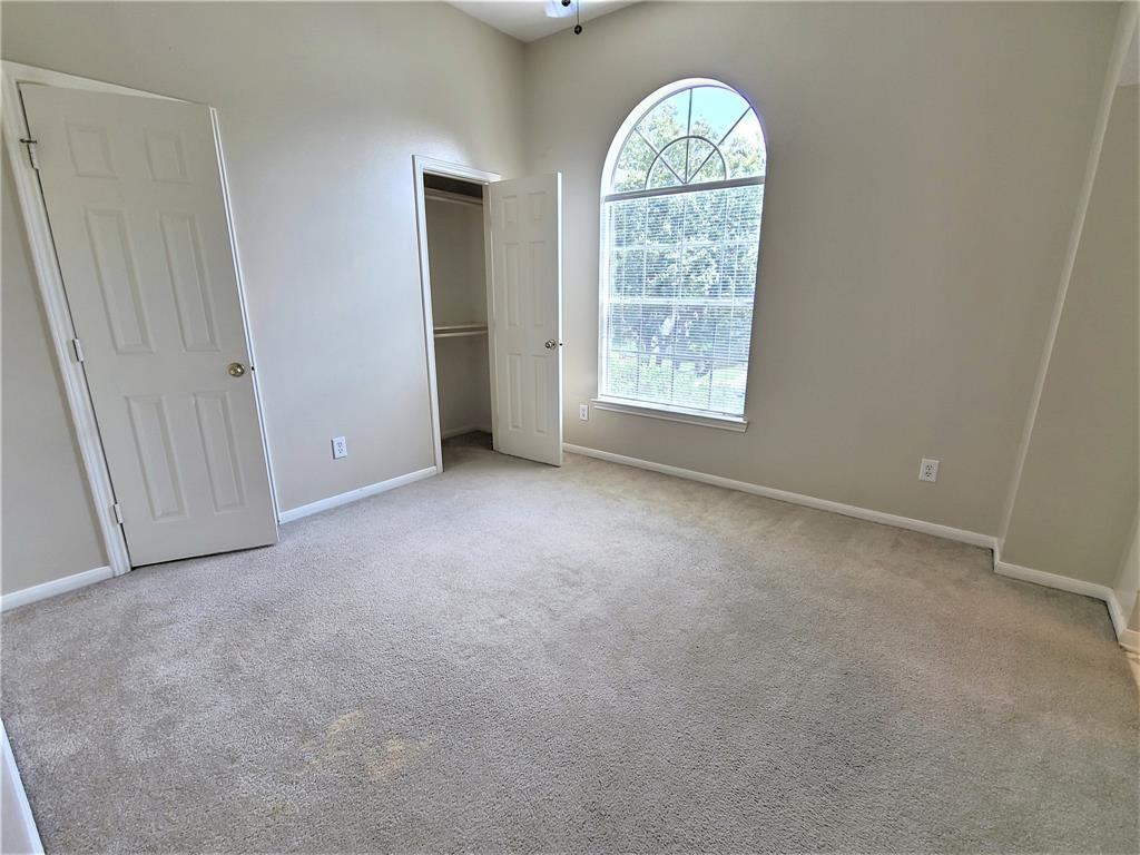 117 S Laguna Pointe Dr - Photo 5 of 7