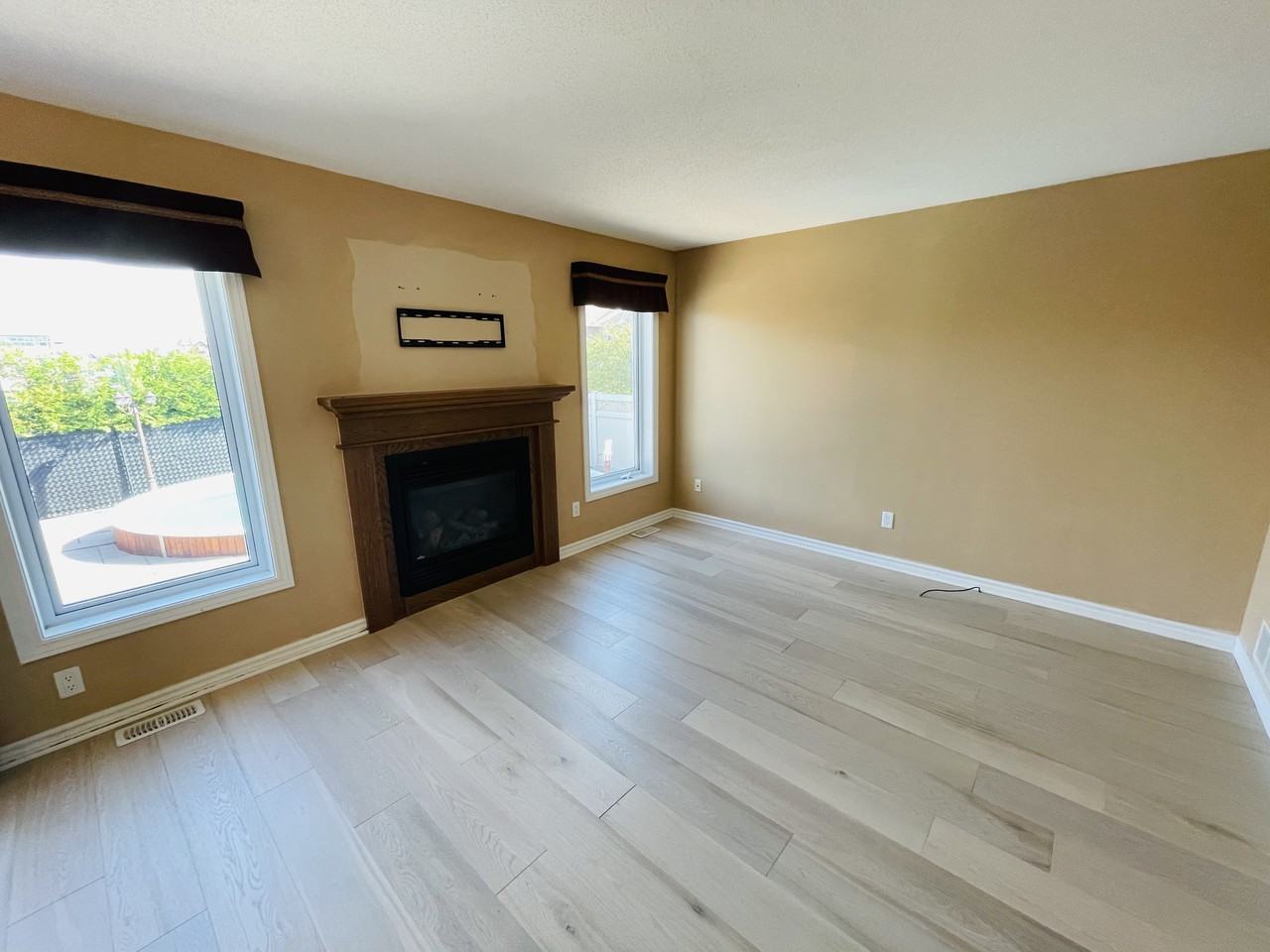 234 Branthaven St - Photo 2 of 12