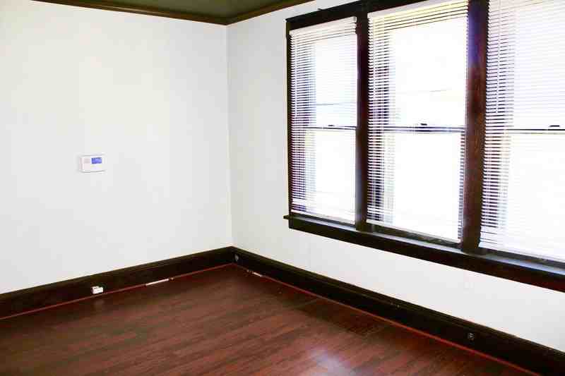 518 Union Ave - Photo 5 of 19