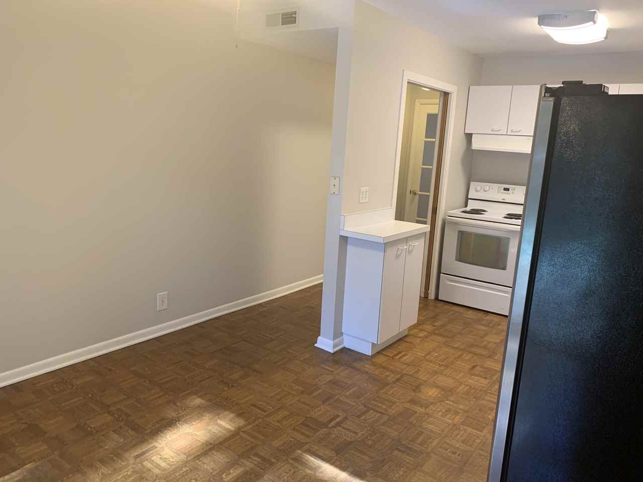 3154 Bishop Street #4 - Photo 3 of 17