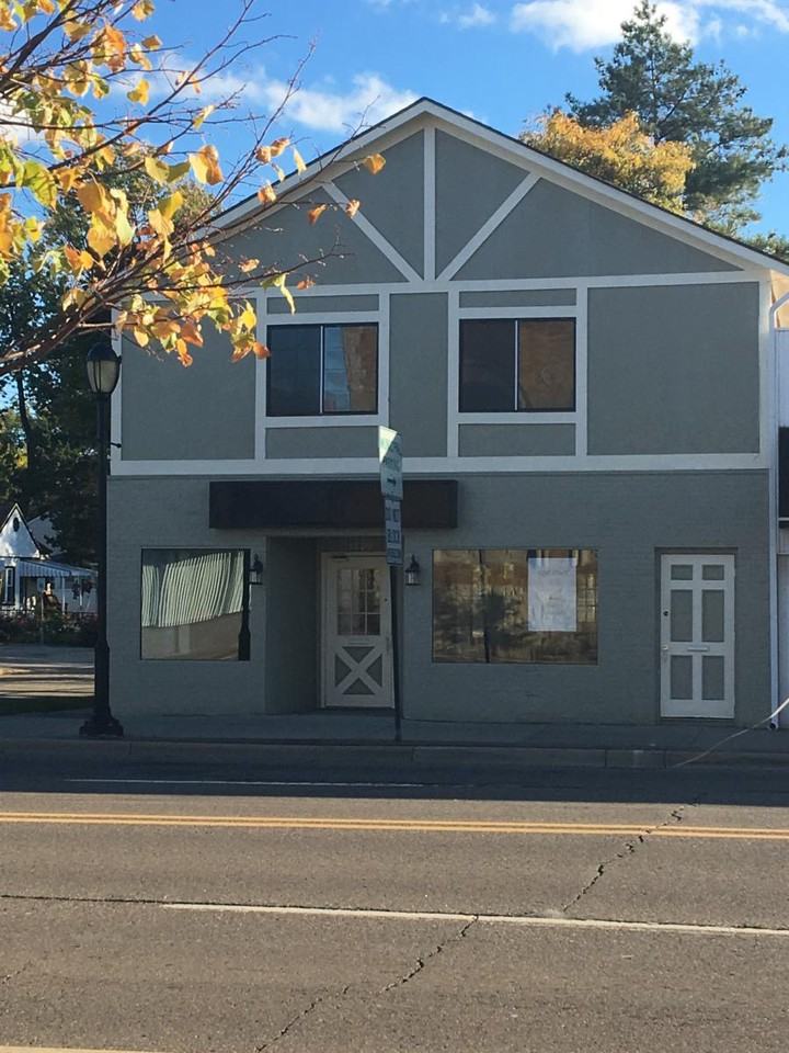 3209 12 Mile Rd - Photo 2 of 19