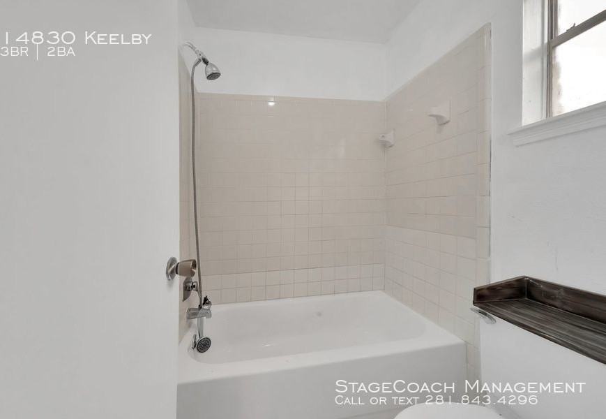 14830 Keelby Dr - Photo 7 of 20