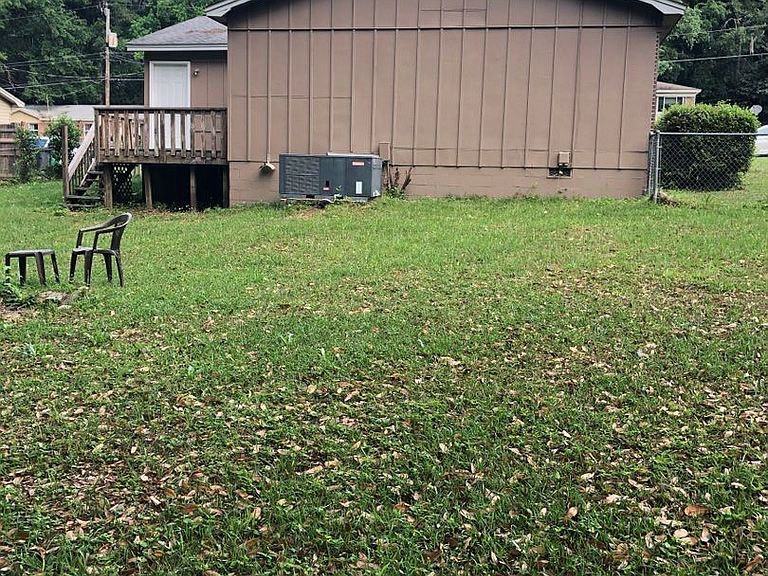 4130 Wiggington Rd - Photo 3 of 11