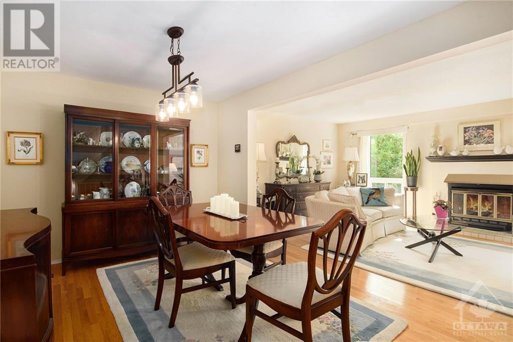 142 Centrepointe Drive - Photo 2 of 21