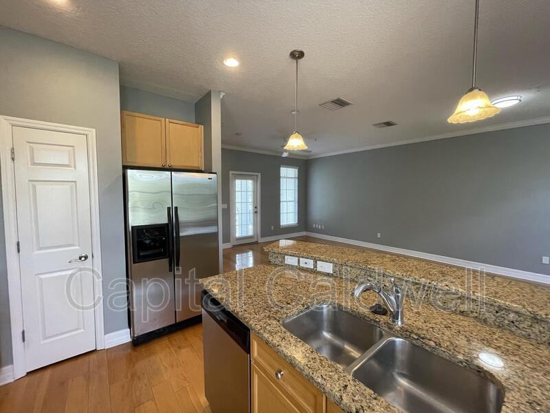 4501 Bay Spring Ct - Photo 3 of 47