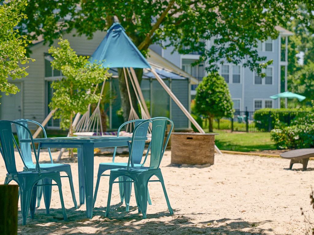 Hampton Center Apartments - Photo 6 of 28