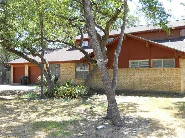 1020 Guadalupe Dr - Photo 2 of 9