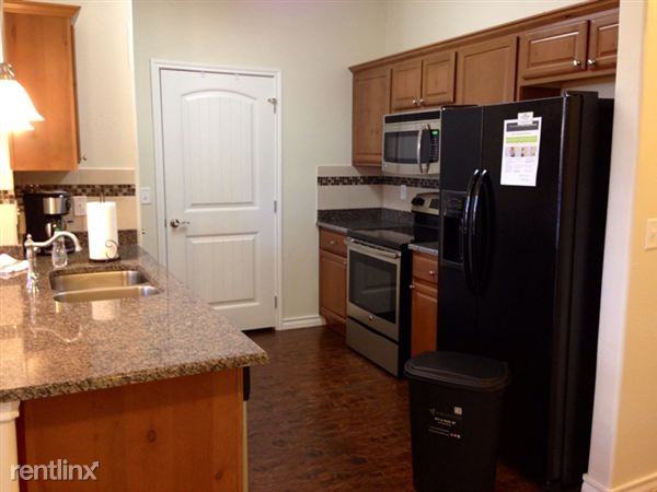 7650 Tres Hermanas Blvd - Photo 2 of 13