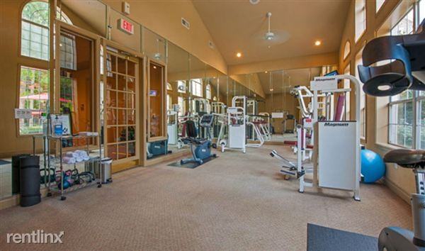 Northpark Plaza @ 494 - Photo 2 of 9