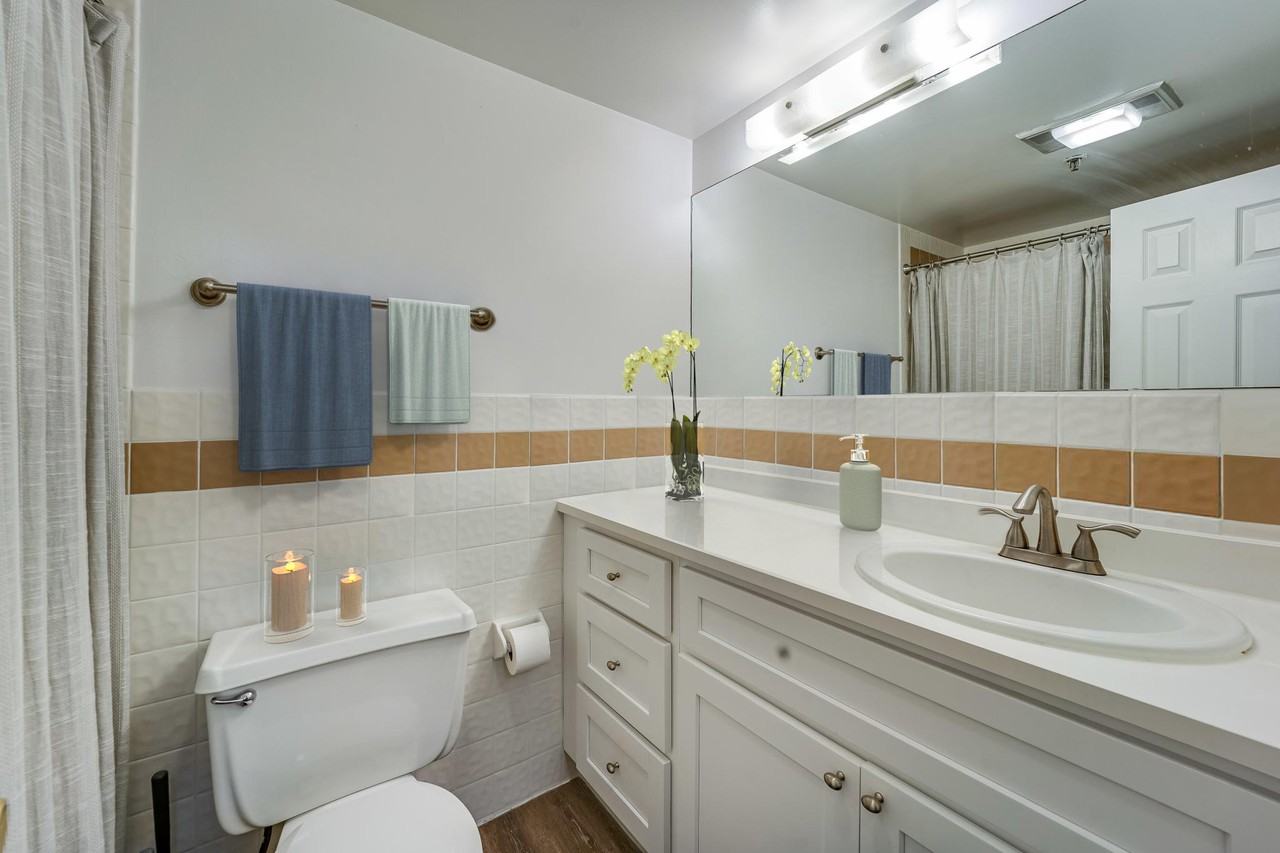 217 Bloomfield Street #101 - Photo 7 of 10