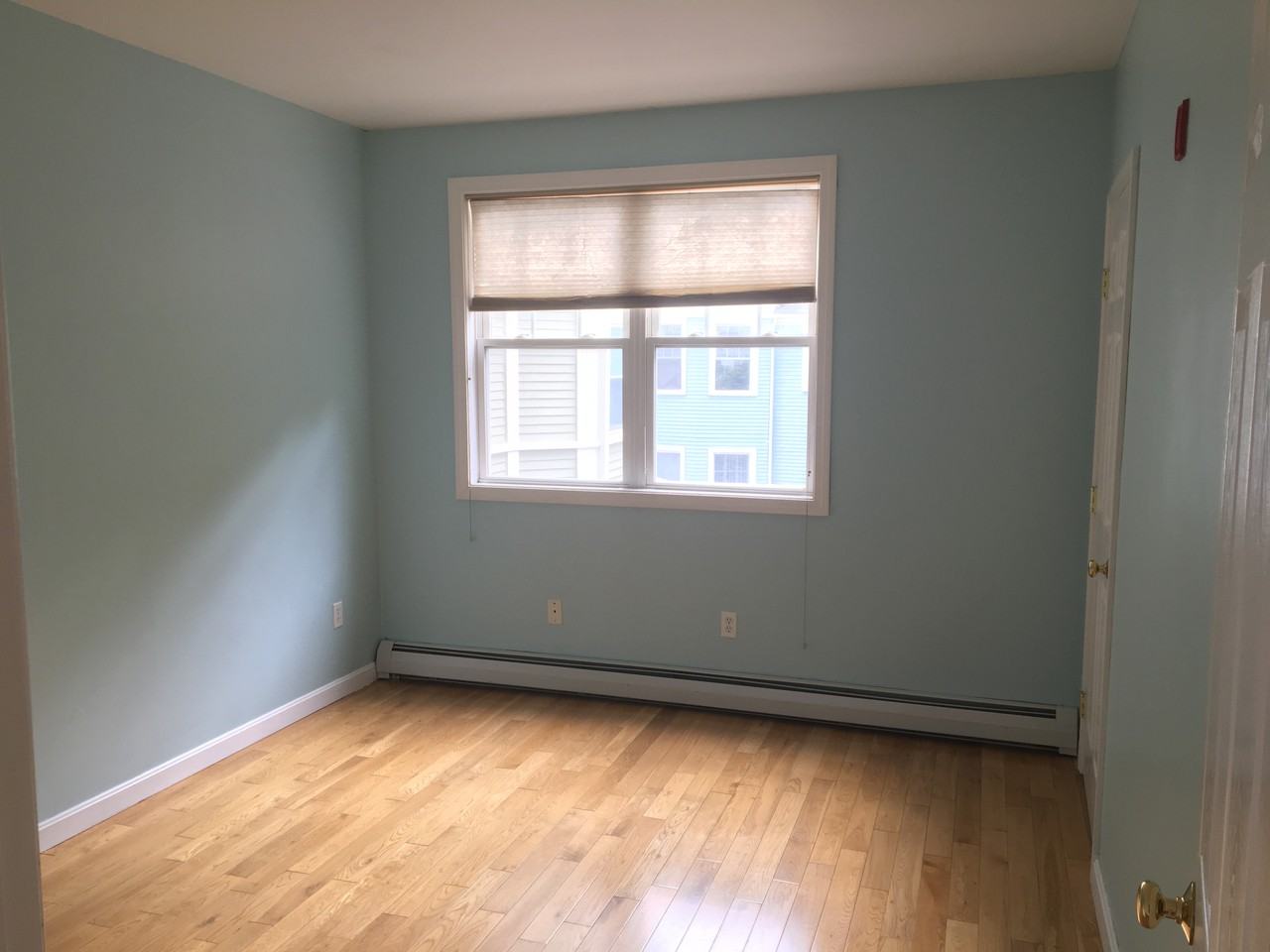 190 Summer Street - Photo 3 of 8