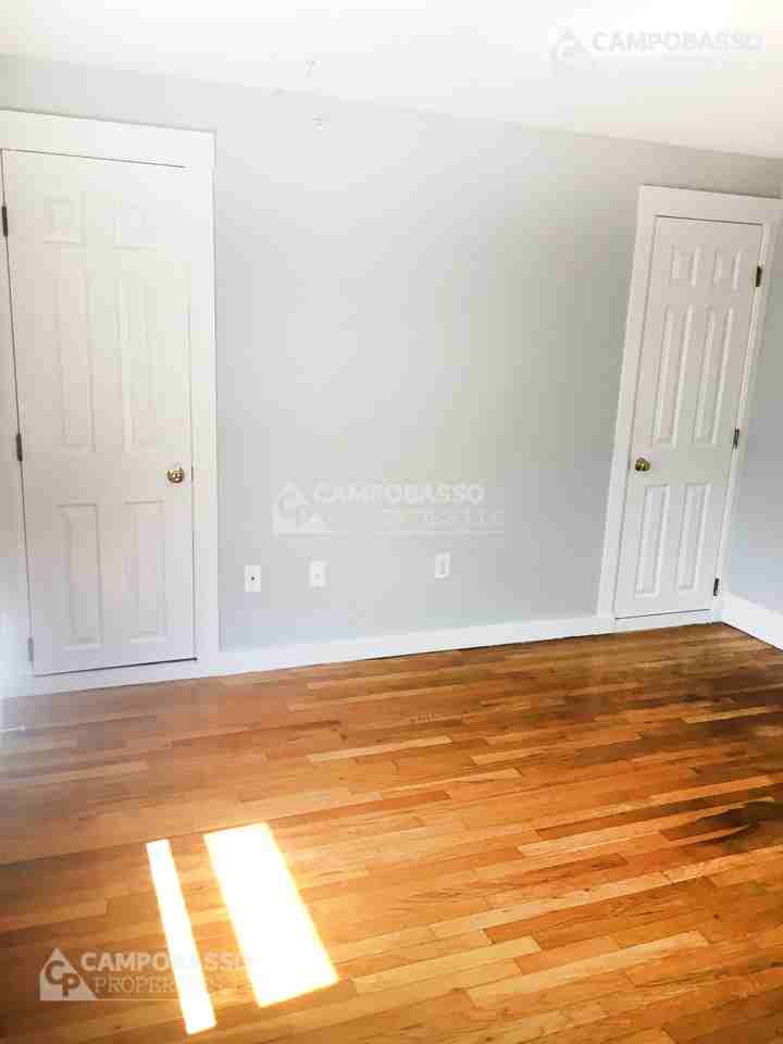 170 Summer - Photo 3 of 18