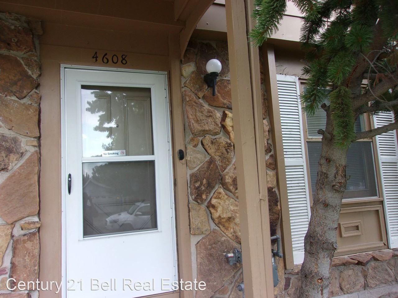 4608 E 13th St - Photo 2 of 16