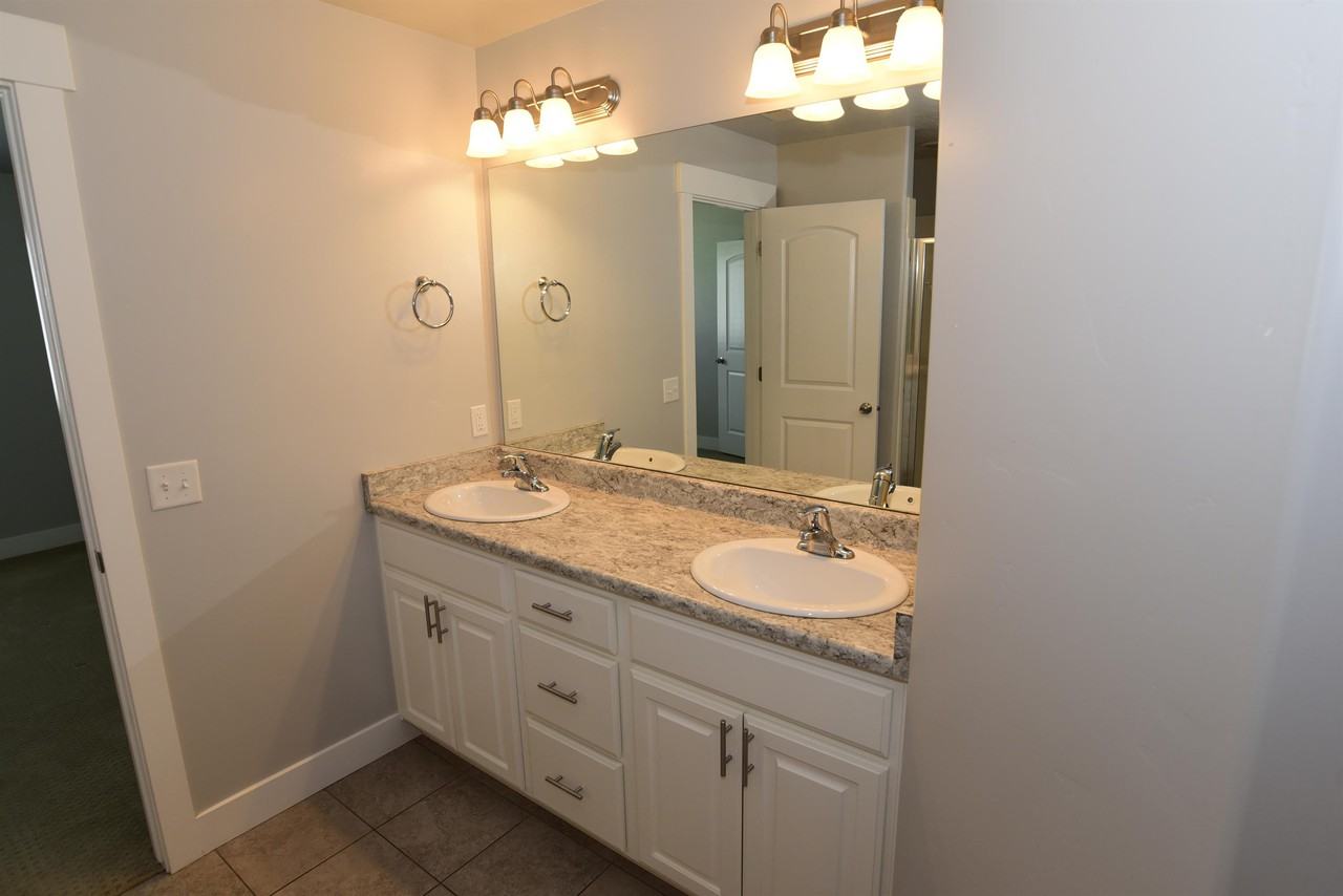 15355 S Tarawa Dr #1 - Photo 6 of 21