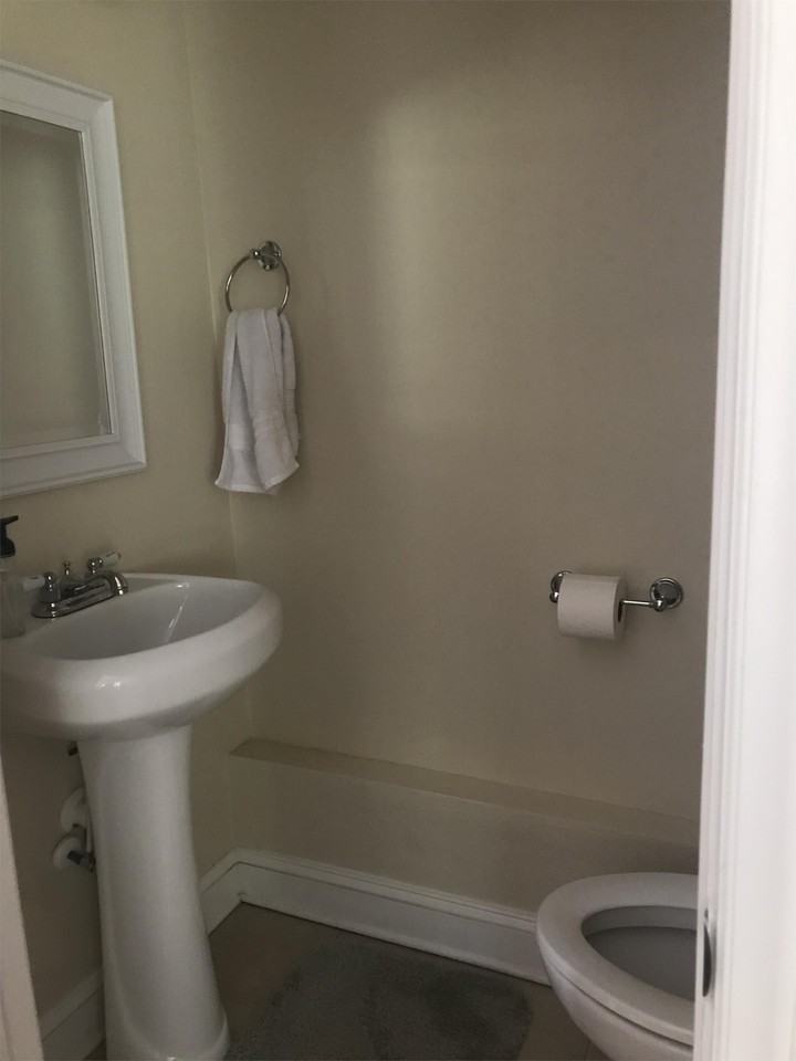 1529 1529 Thomas AvenueApt C #C - Photo 7 of 16